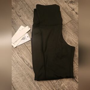 Absolutely Fit Black Leggings Tummy Control -NEW size small, Deep Pockets